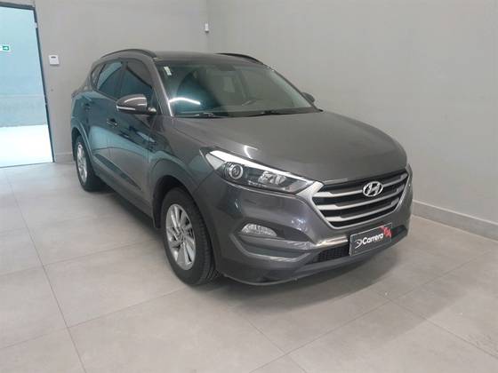 HYUNDAI TUCSON 1.6 16V T-GDI GASOLINA GLS ECOSHIFT HYUNDAI TUCSON 1.6 16V T-GDI GASOLINA GLS ECOSHIFT